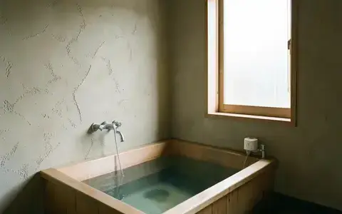 京土の浴室